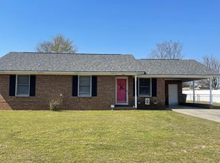 831 Gray Fox Trl, Sumter, SC 29154