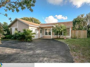 8540 Johnson St, Pembroke Pines, FL 33024