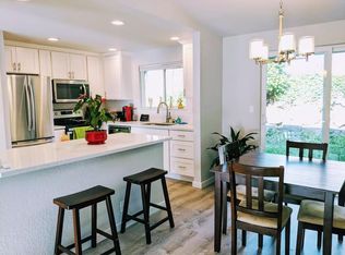 23015 97th Ave W #B, Edmonds, WA 98020