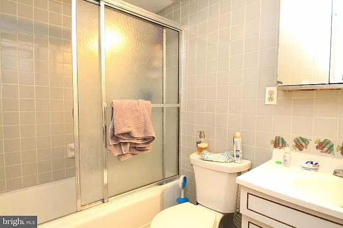 1030 E Lancaster Ave #416 — Photo 8