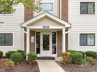 2303 Vicente Ct UNIT 311, Columbus, OH 43235