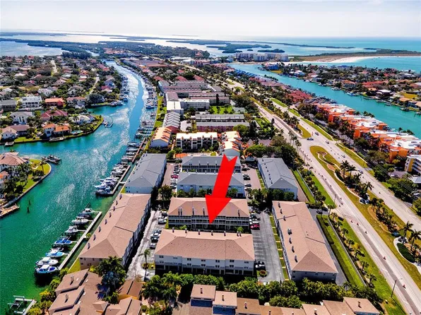 521 Pinellas Bayway S APT 204, Tierra Verde, FL 33715