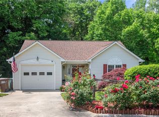 915 James Rd, High Point, NC 27265