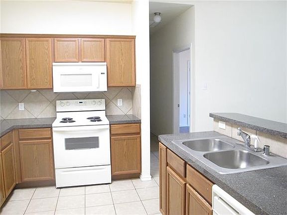 4th image of 850 Mirabell Ct
