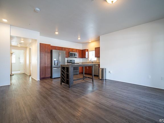 4th image of 458 Manawai St #412