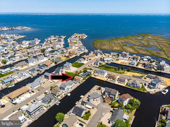 226 Cypress Dr, Bayville, NJ 08721