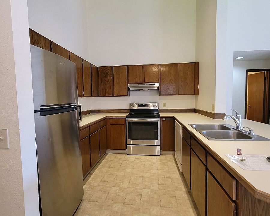 All new appliances in the kitchen