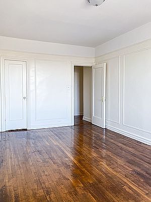 3rd image of 4503 Carpenter Ave #1D