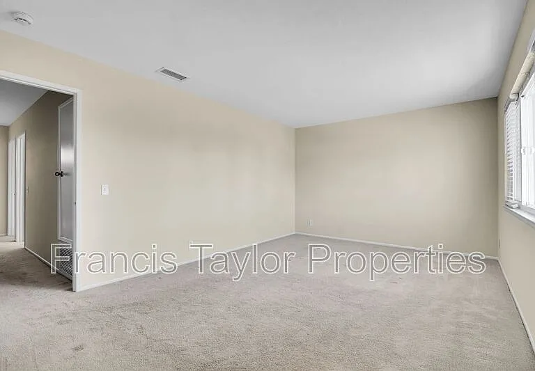2053 Habero Dr — Photo 22