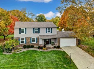 497 Centennial Ct, Centerville, OH 45458