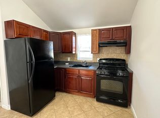 7019 53rd Dr FL 2, Maspeth, NY 11378