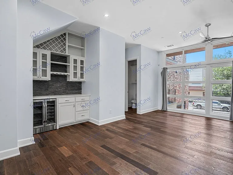 5202 Capitol Ave #1108 — Photo 7