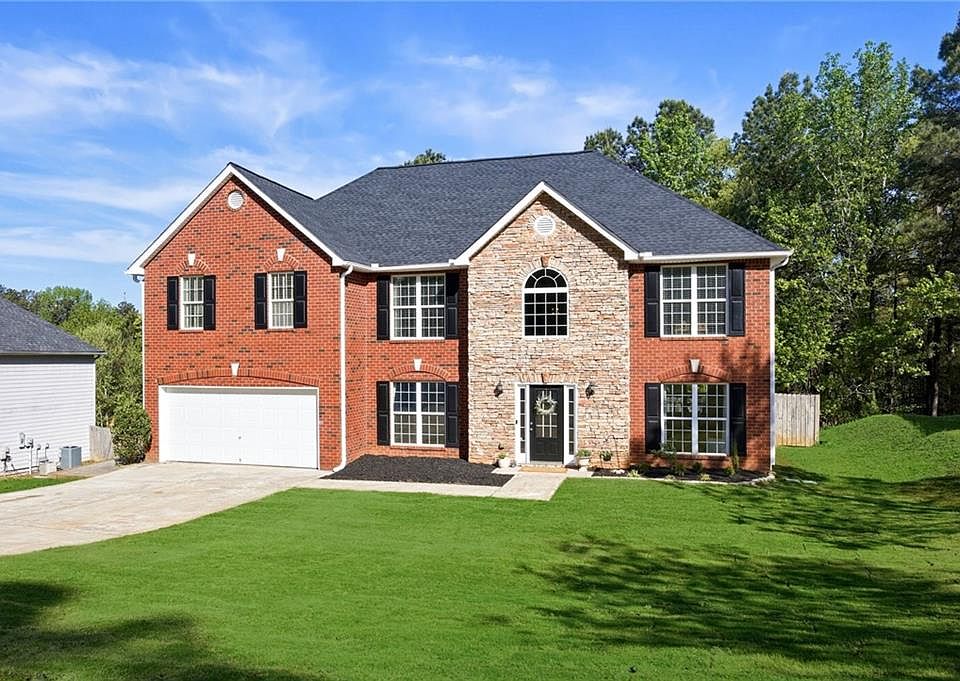 1st image of 6330 Woodlore Dr NW