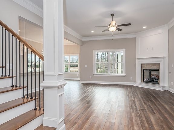 4th image of 9266 Charley Ln