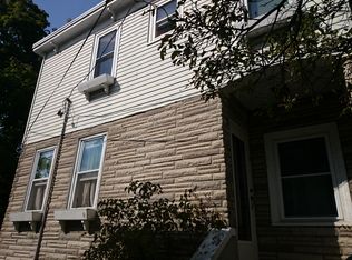 4 Eastburn Pl, Brighton, MA 02135
