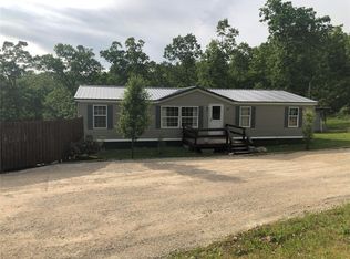 232 Red Fox Dr, Bourbon, MO 65441