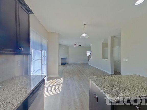 5th image of 321 New Spring Ln