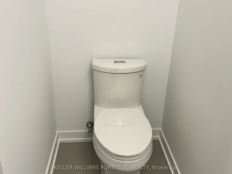 35 Birchcliff Ave #9 — Photo 10