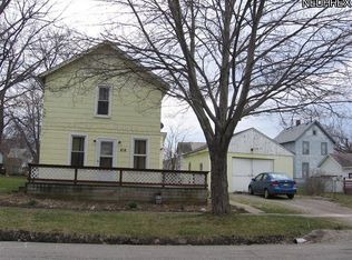 818 W 54th St, Ashtabula, OH 44004