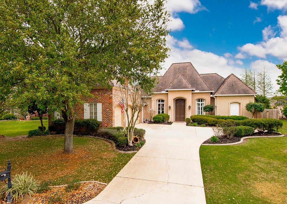 1st image of 40189 Dove Estates Ct