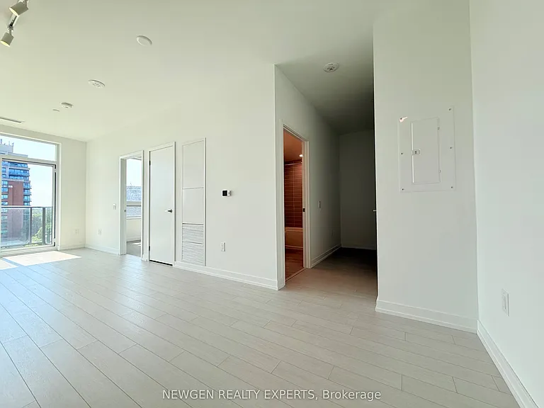 4010 Eglinton Ave W #707 — Photo 23