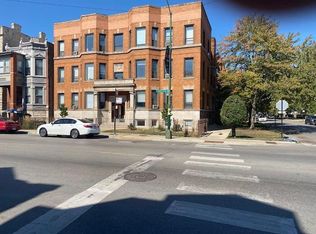 900 W Addison St APT 3, Chicago, IL 60613