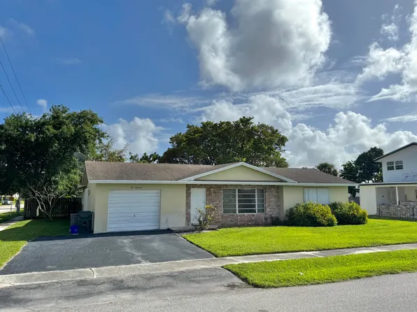 200 SW 4th St, Boca Raton, FL 33432