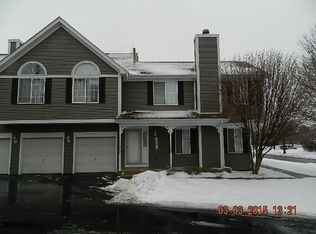 1331 Lowell Dr, South Elgin, IL 60177