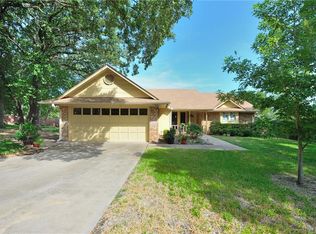 110 Kenshire Ct, Weatherford, TX 76086