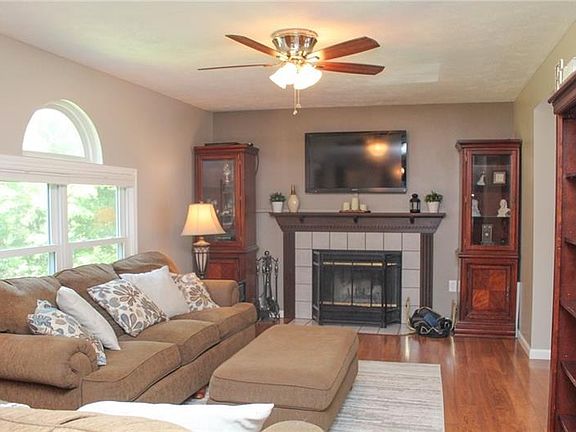 5th image of 728 Kilbuck Dr