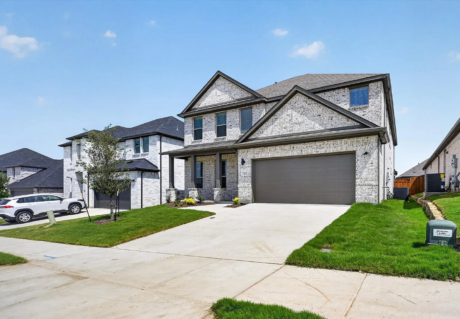 6 bed, 4.0 bath, 3600 sqft, $4,200 — Photo 3