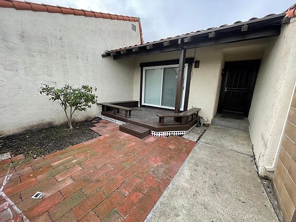 2nd image of 40931 Valero Dr