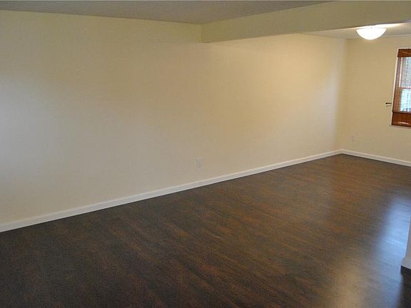 4th image of 1603 Wheatstone Dr
