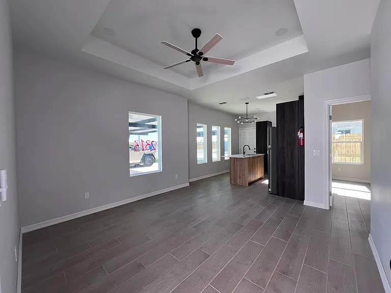 2309 S Hilltop Ave #3 — Photo 4