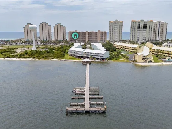 8522 Gulf Blvd APT 1, Navarre, FL 32566