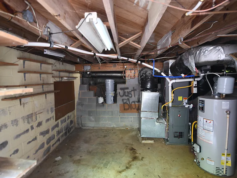 3215 Plantation Rd — Photo 31