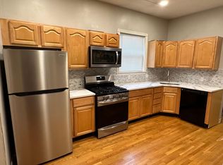 9 Dean St #1, Everett, MA 02149