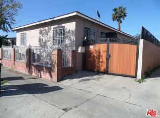11521 Inglewood Ave, Hawthorne, CA 90250