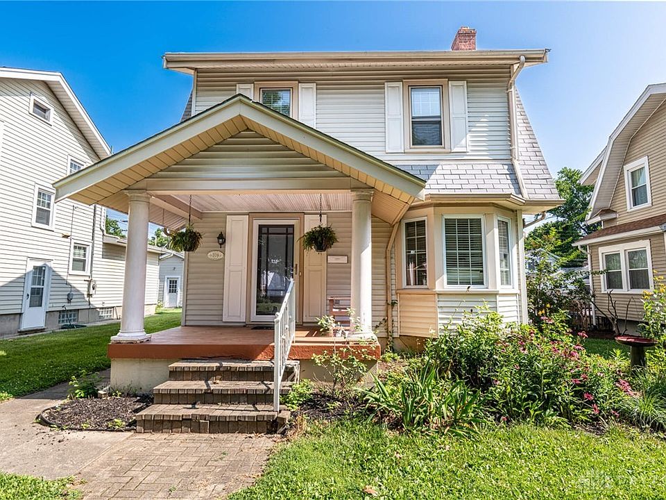 1st image of 309 Peach Orchard Ave
