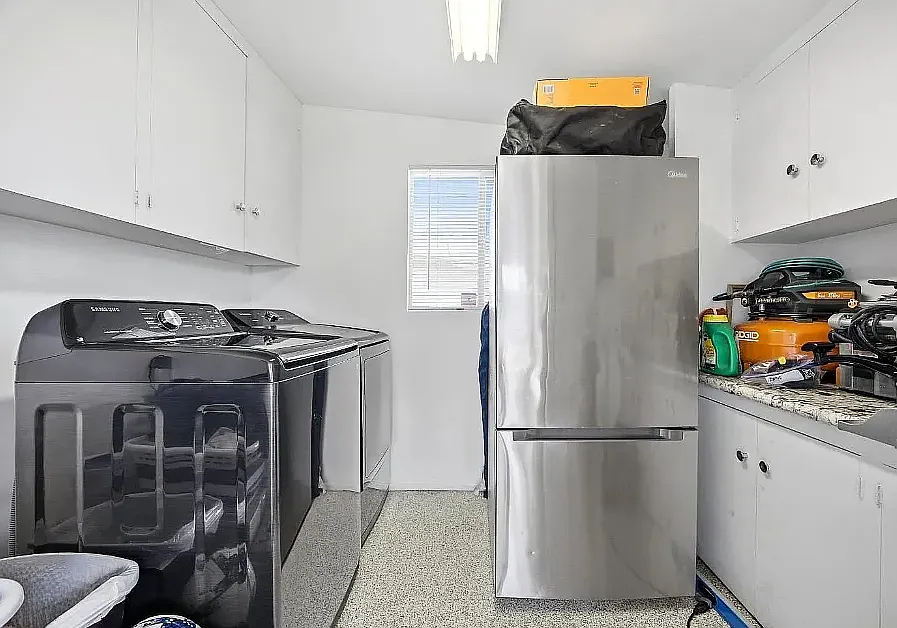 2 bed, 900 sqft, $2,050 — Photo 4