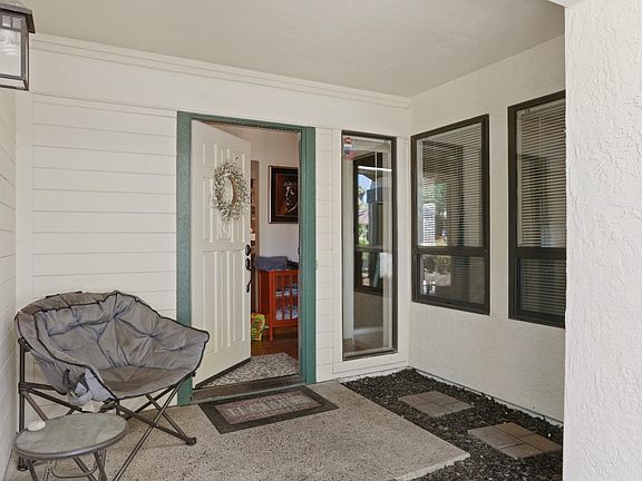 2nd image of 2065 Angelico Cir