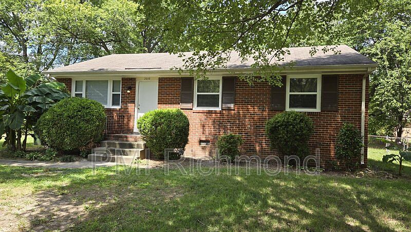 1st image of 2500 Crumpton Ct N