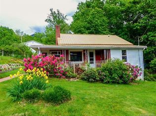 402 Pine Root Branch Rd, Bakersville, NC 28705