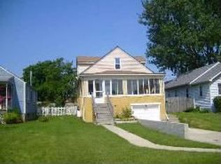 5080 Argonne St, Trenton, MI 48183