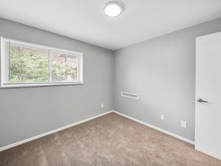 Grandview Pointe — Photo 24