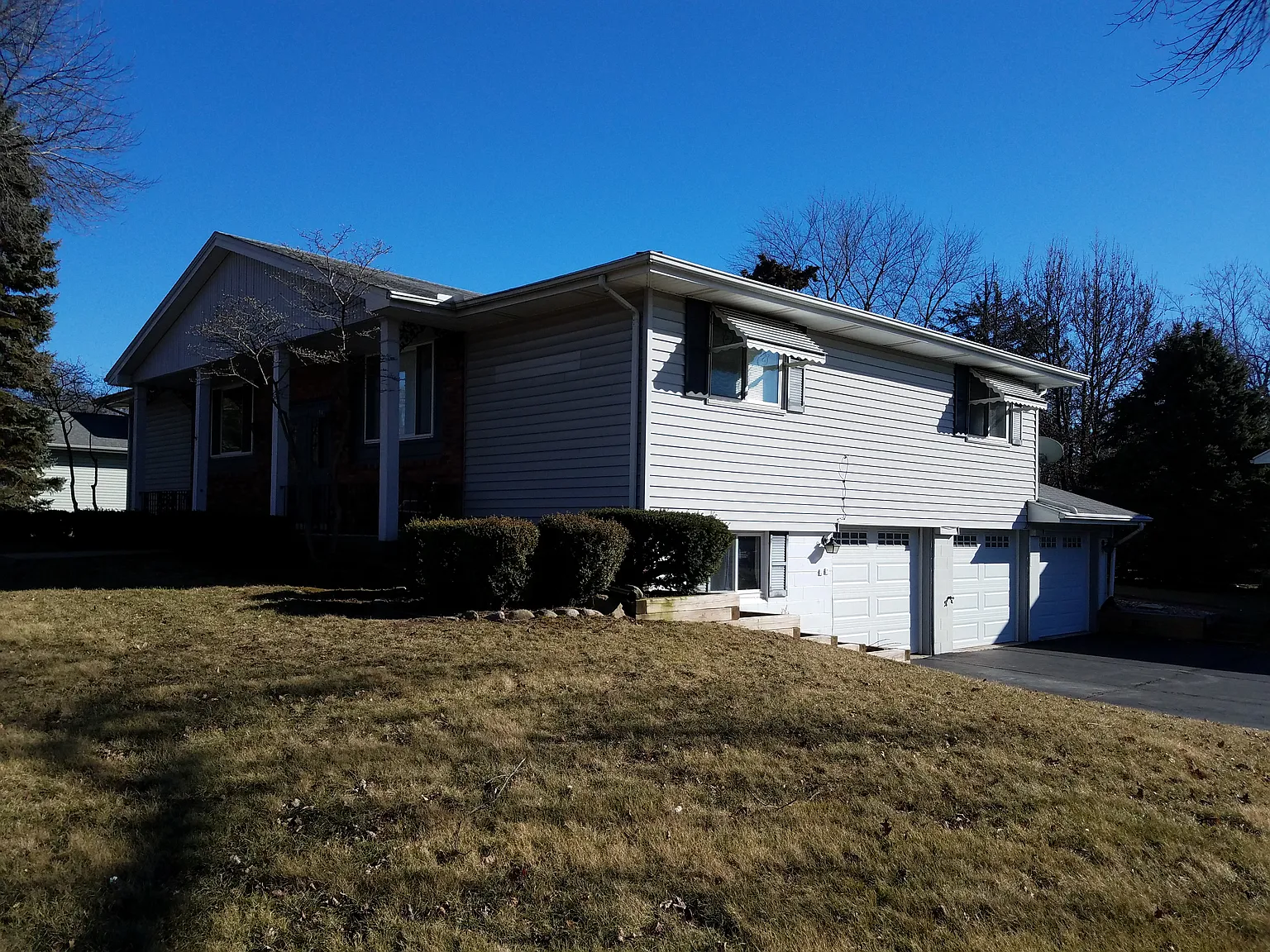 1314 W Daytona Dr photo 1