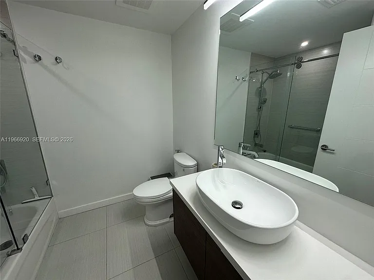 1010 SW 2nd Ave #1208 — Photo 13