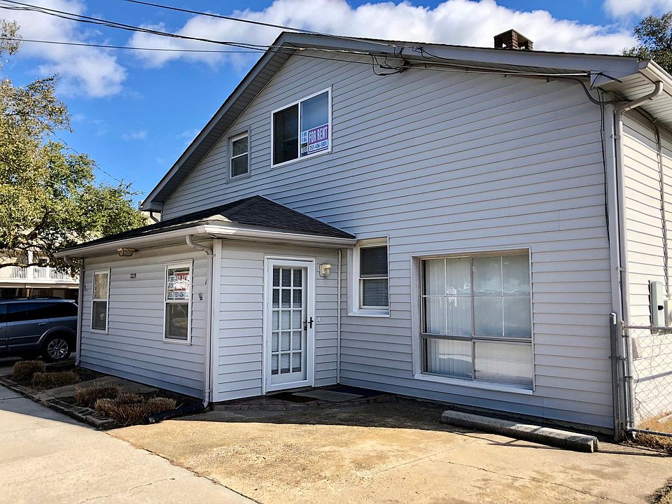 Downstair unit. Off street parking. Enters into sunroom.