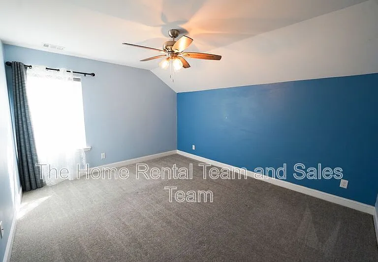 425 Wicklow Dr — Photo 26