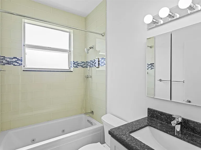 15250 SW 49th Ct — Photo 28
